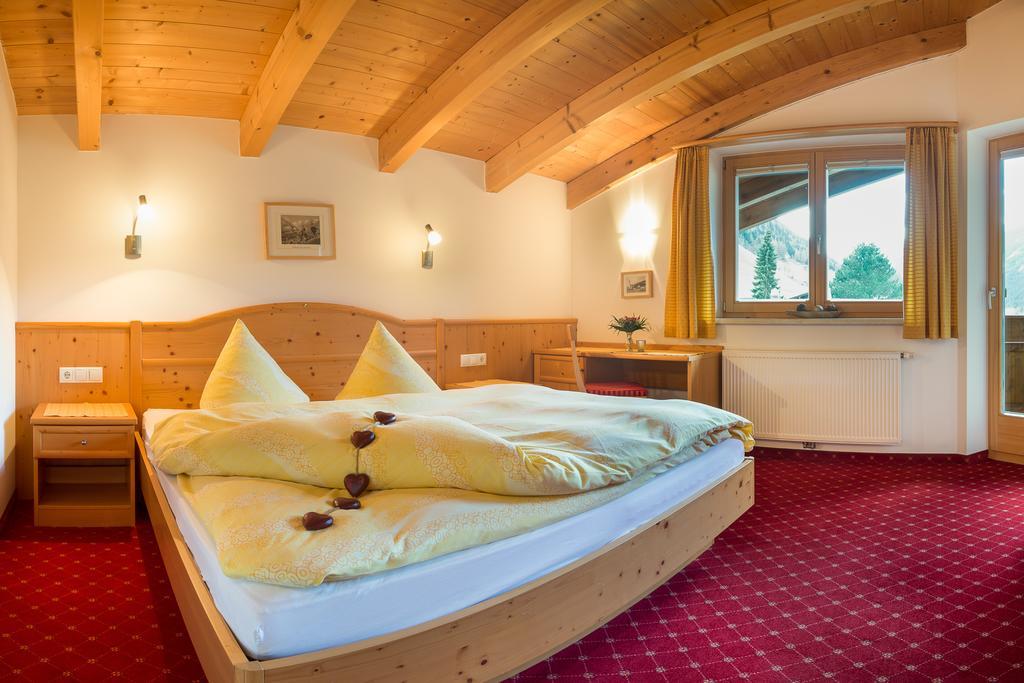 Haus Fernblick Ξενοδοχείο Neustift im Stubaital Δωμάτιο φωτογραφία