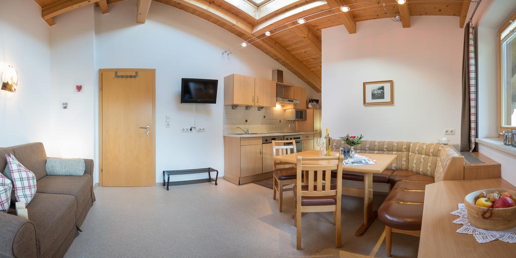 Haus Fernblick Ξενοδοχείο Neustift im Stubaital Δωμάτιο φωτογραφία